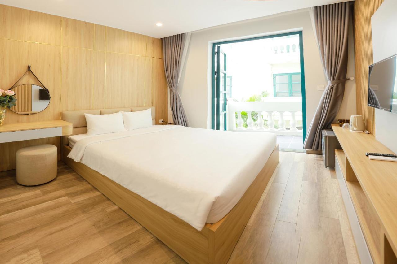 Golden Dragon Hotel Duong Dong Exterior foto